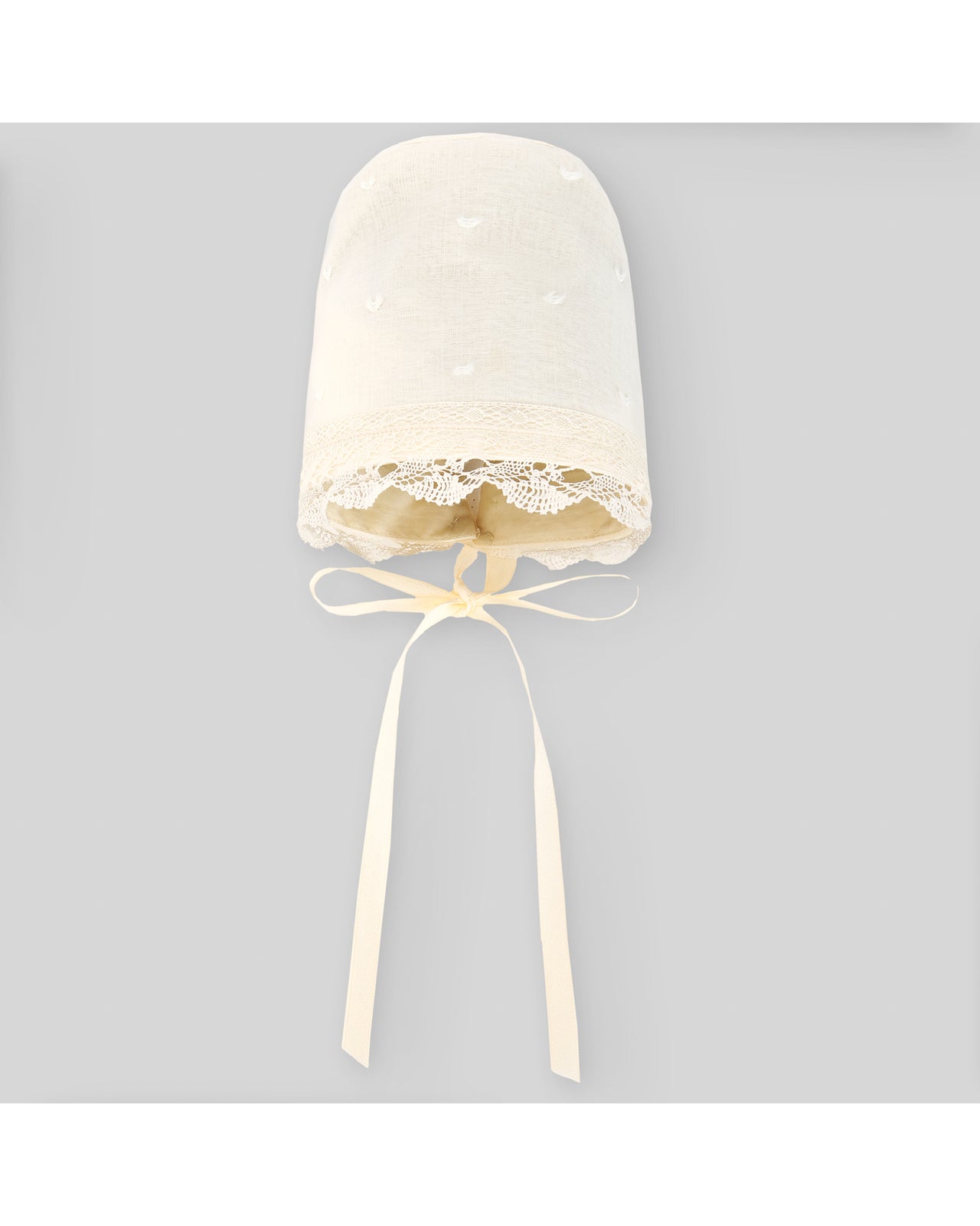Bonnet de cérémonie ESENCIAL