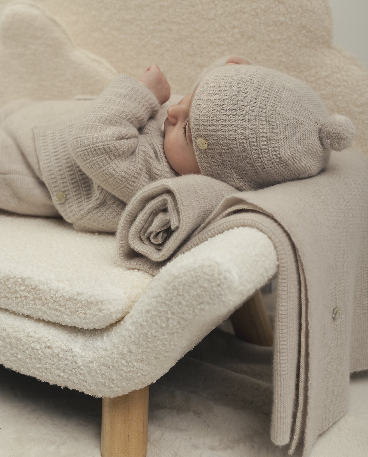 Coperta in angora ESSENTIA