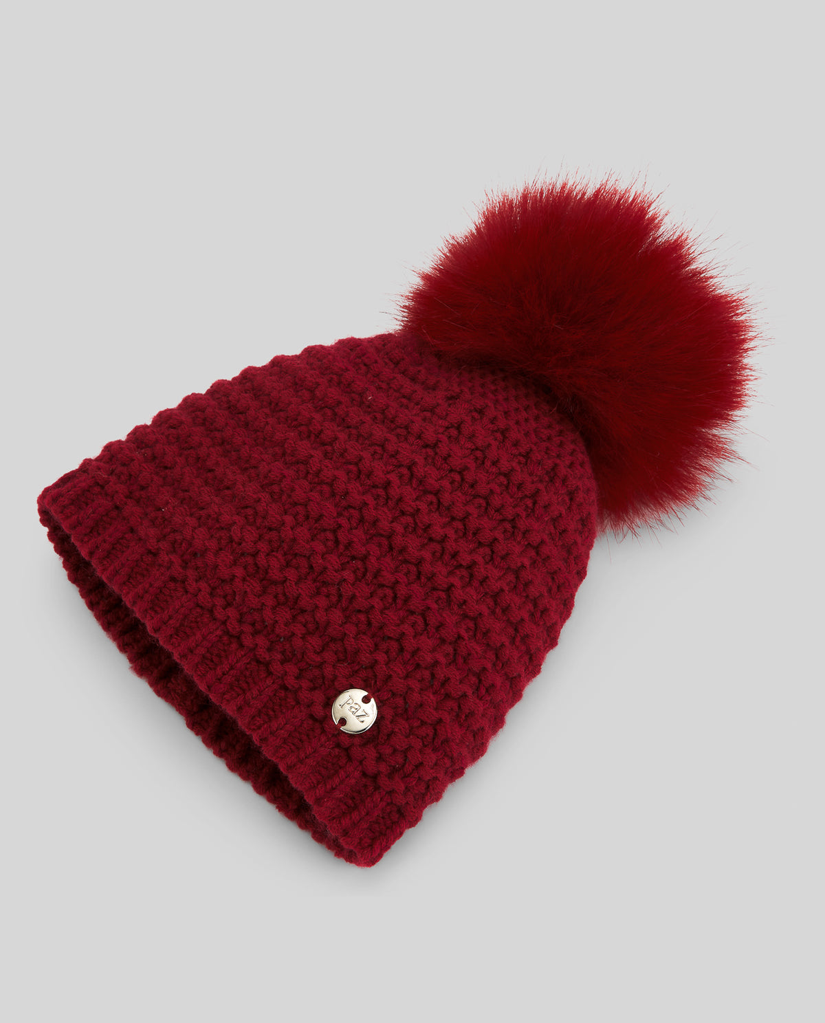 Gorro con pompón "ESENCIAL"