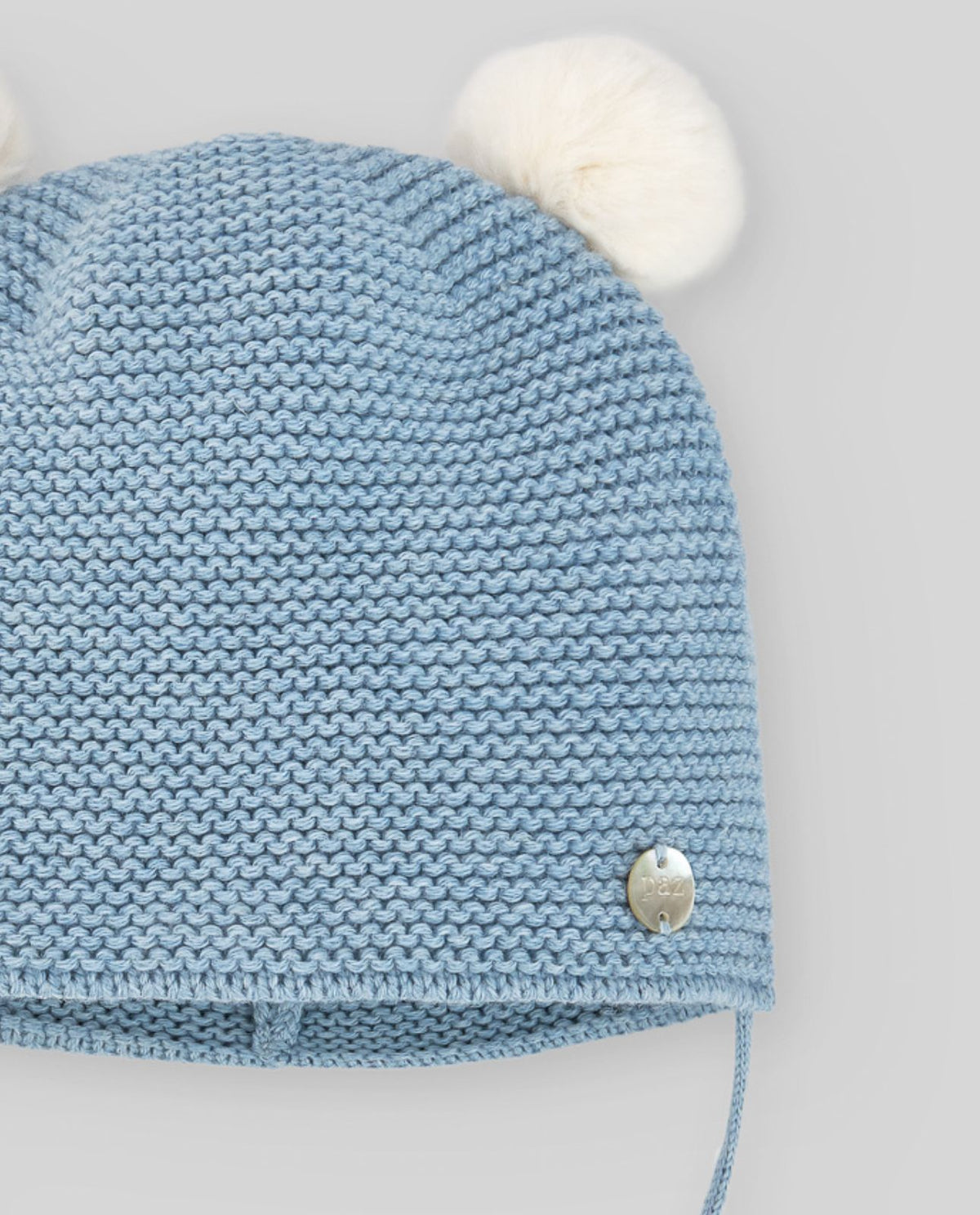 Cashmere hat with pompoms ESENCIAL