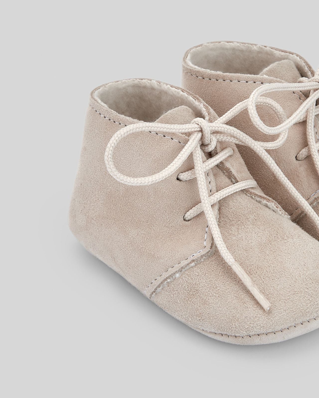 Suede shoes ESENCIAL