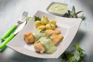 Recipes for children to sleep better. Hake with yoghourt sauce