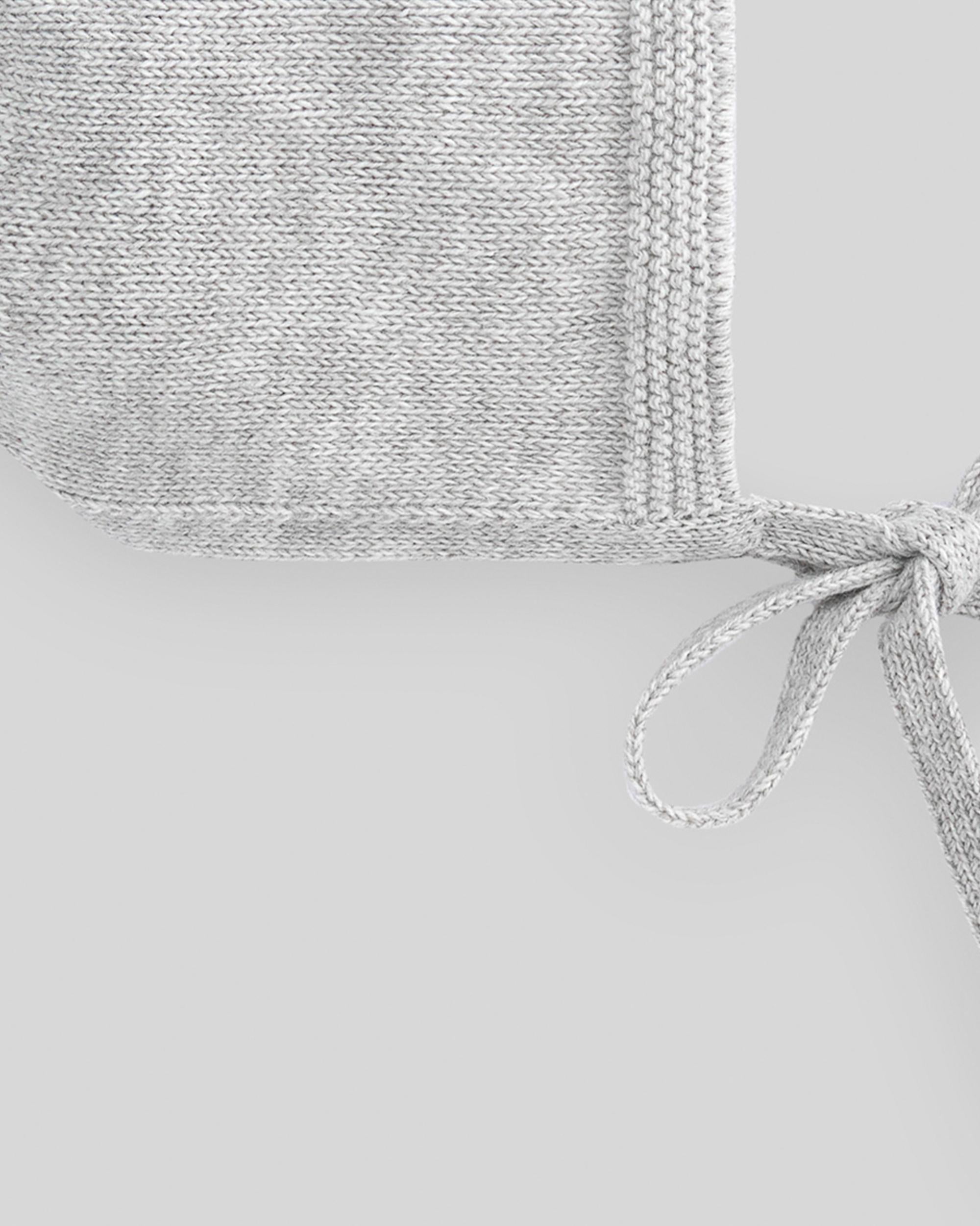 Basic bonnet ESENCIAL