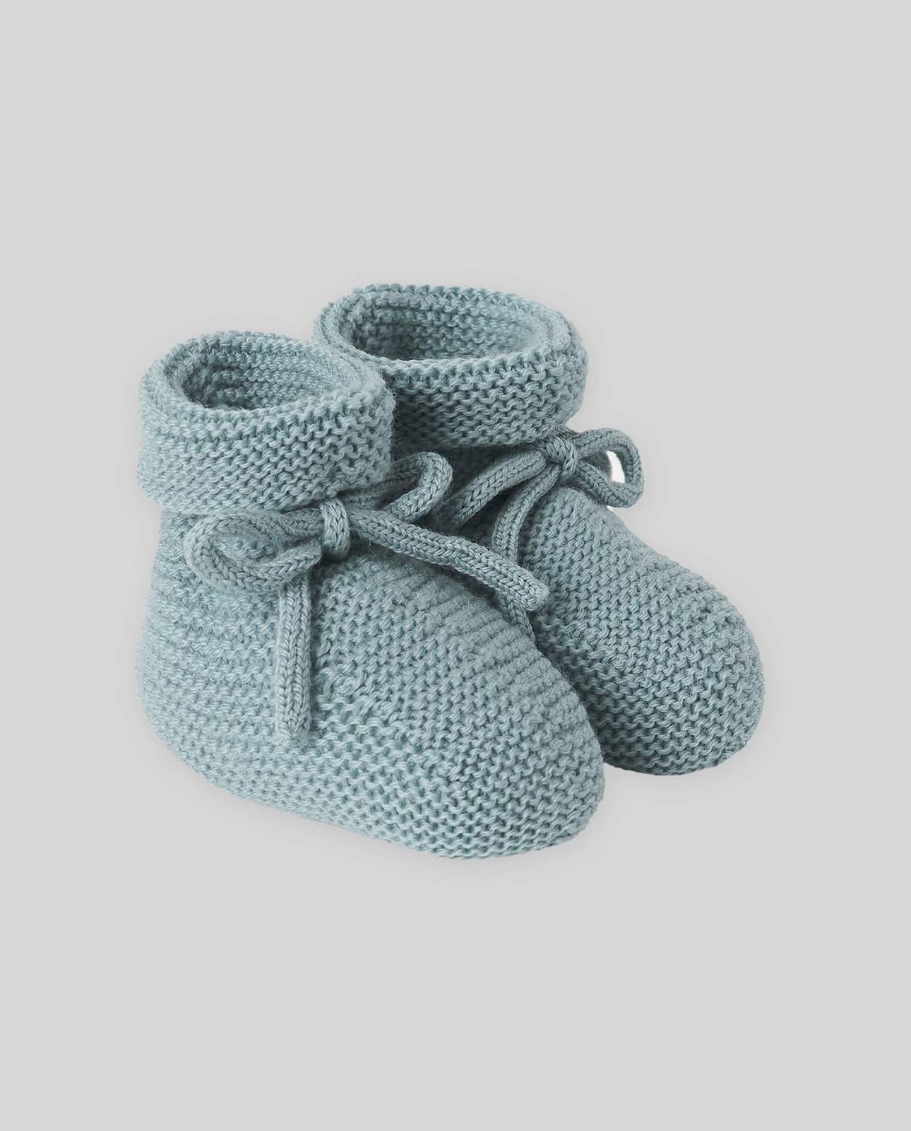 Newborn booties "ESENCIAL"