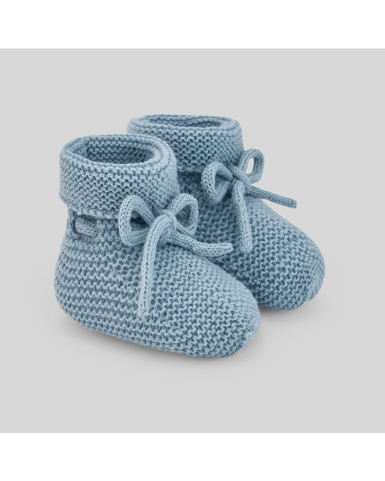 Newborn booties "ESENCIAL"