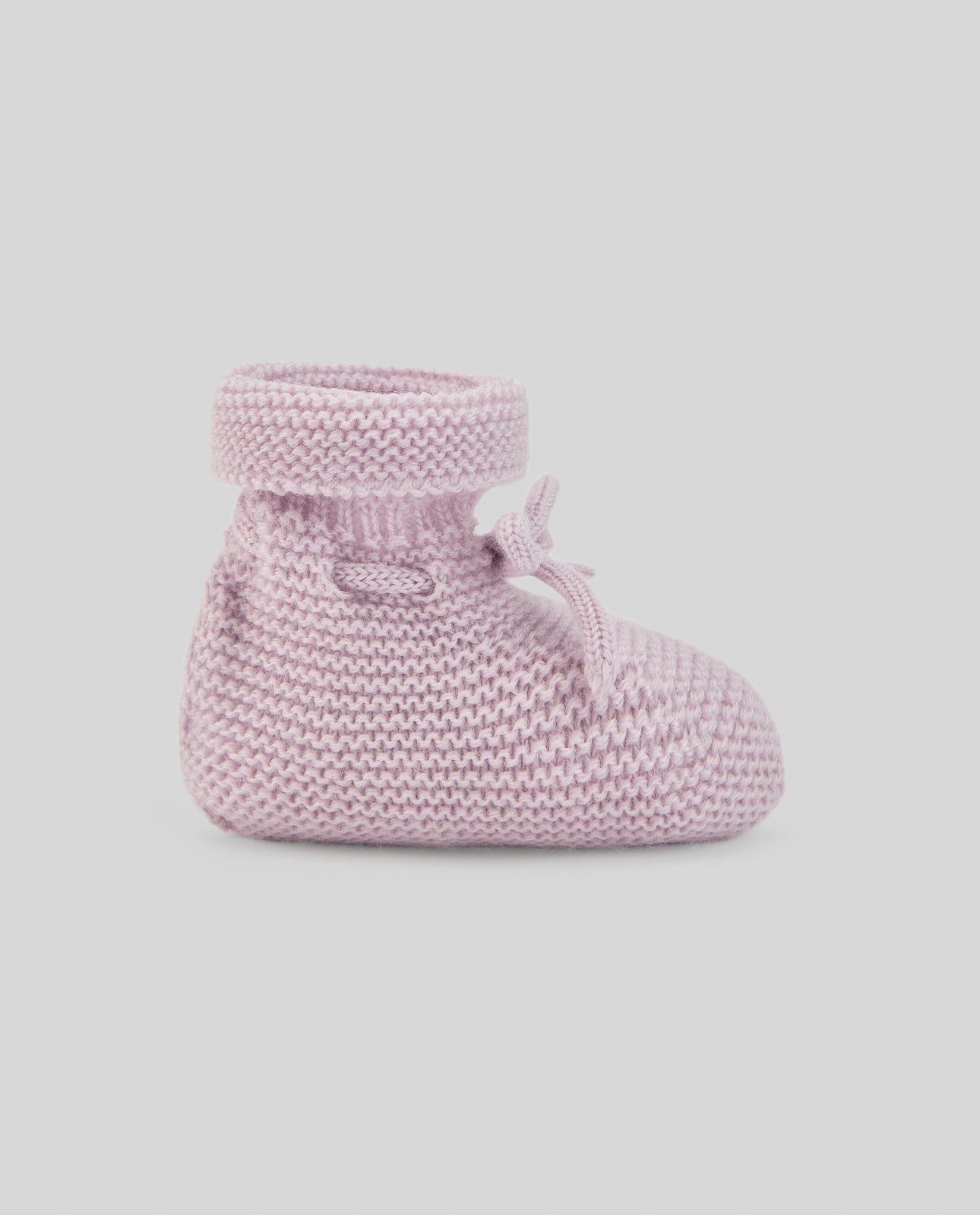 Newborn booties "ESENCIAL"