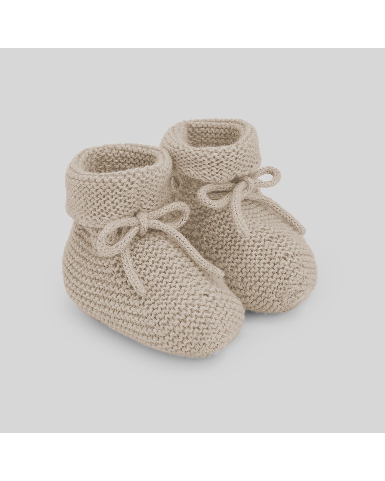 Newborn booties "ESENCIAL"