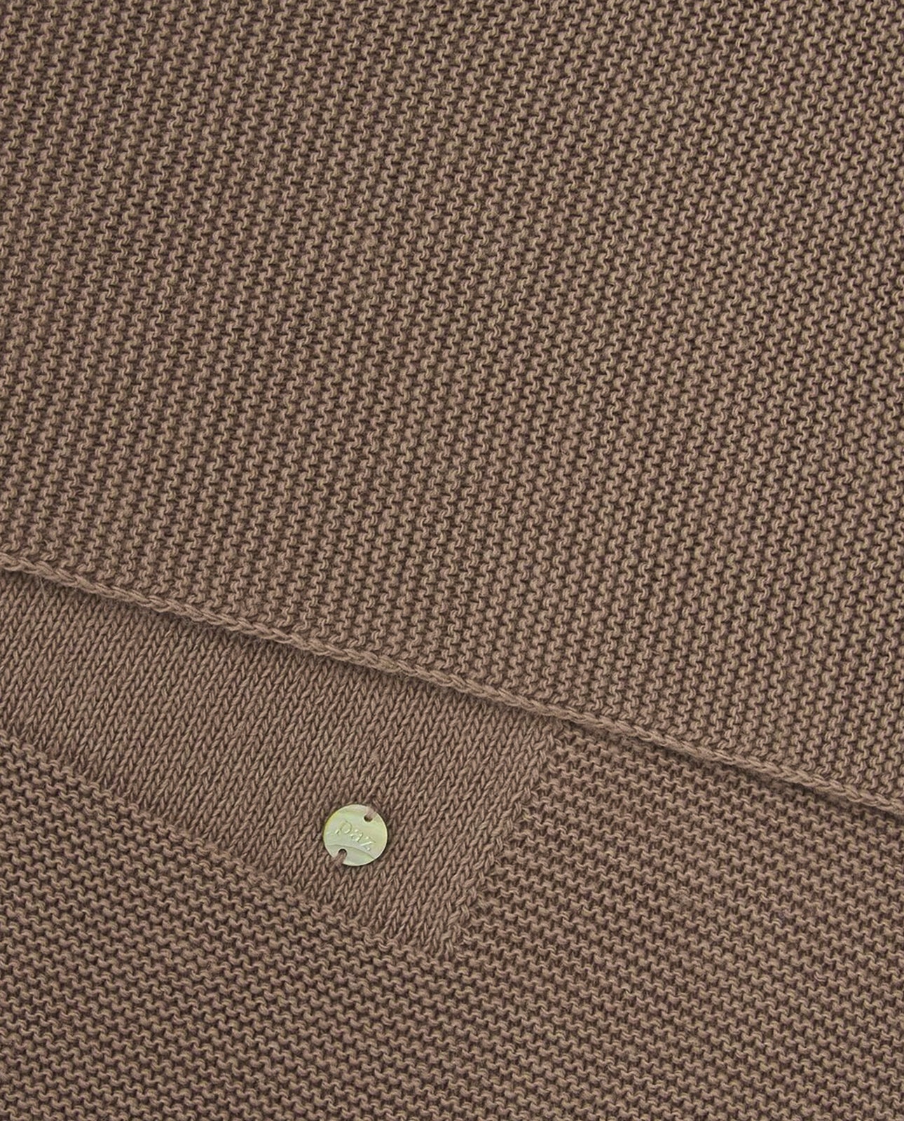 Basic knitted blanket "ESENCIAL"