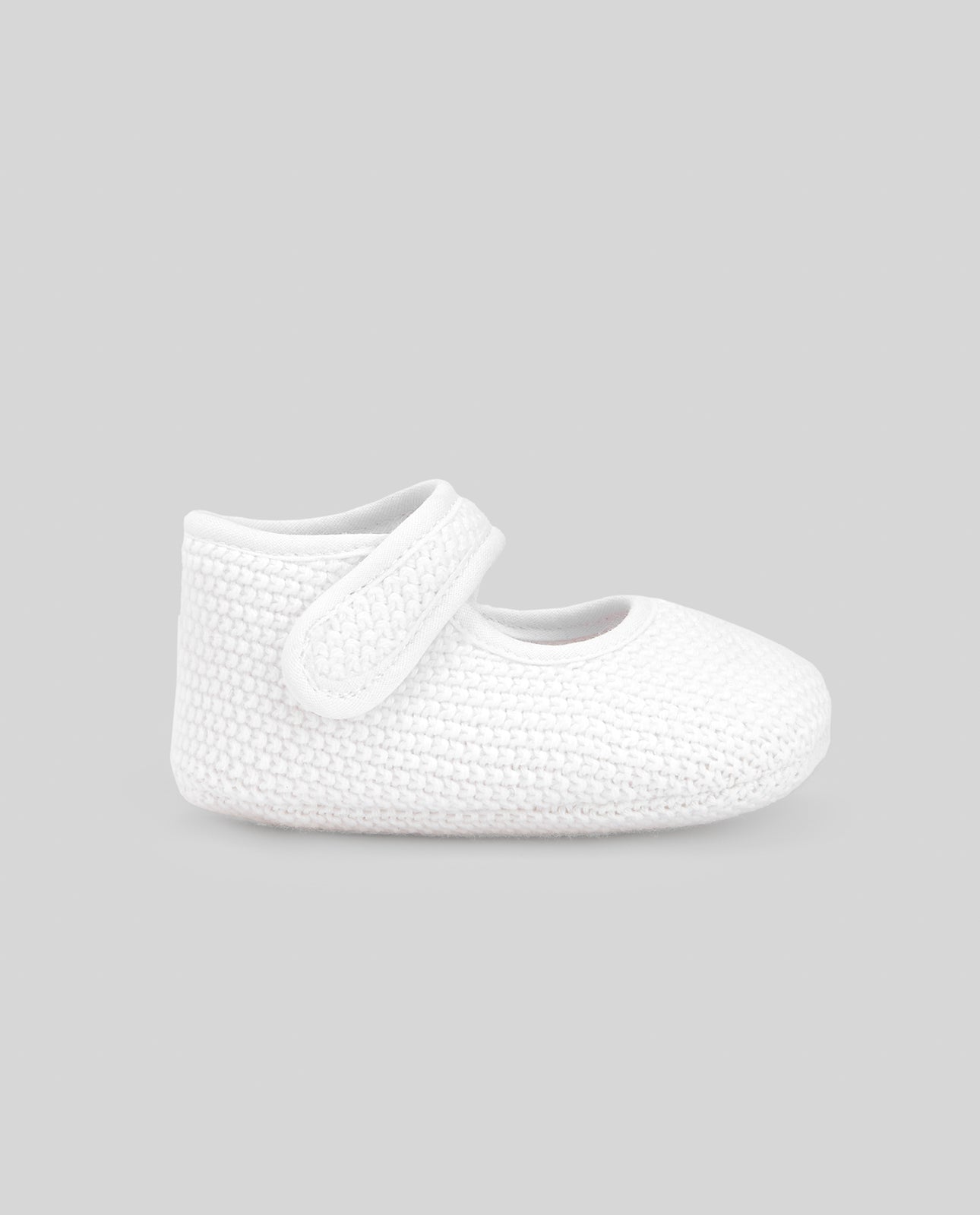 Zapato blanco "ESENCIAL"