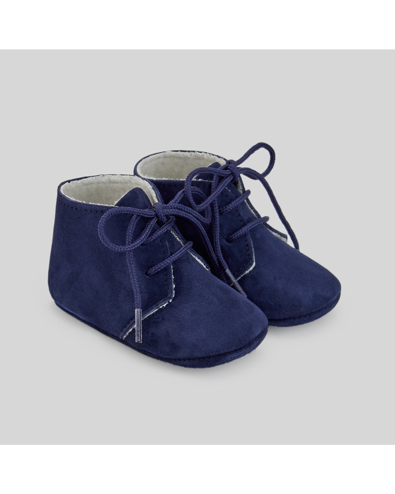 Chaussures en daim "ESENCIAL"