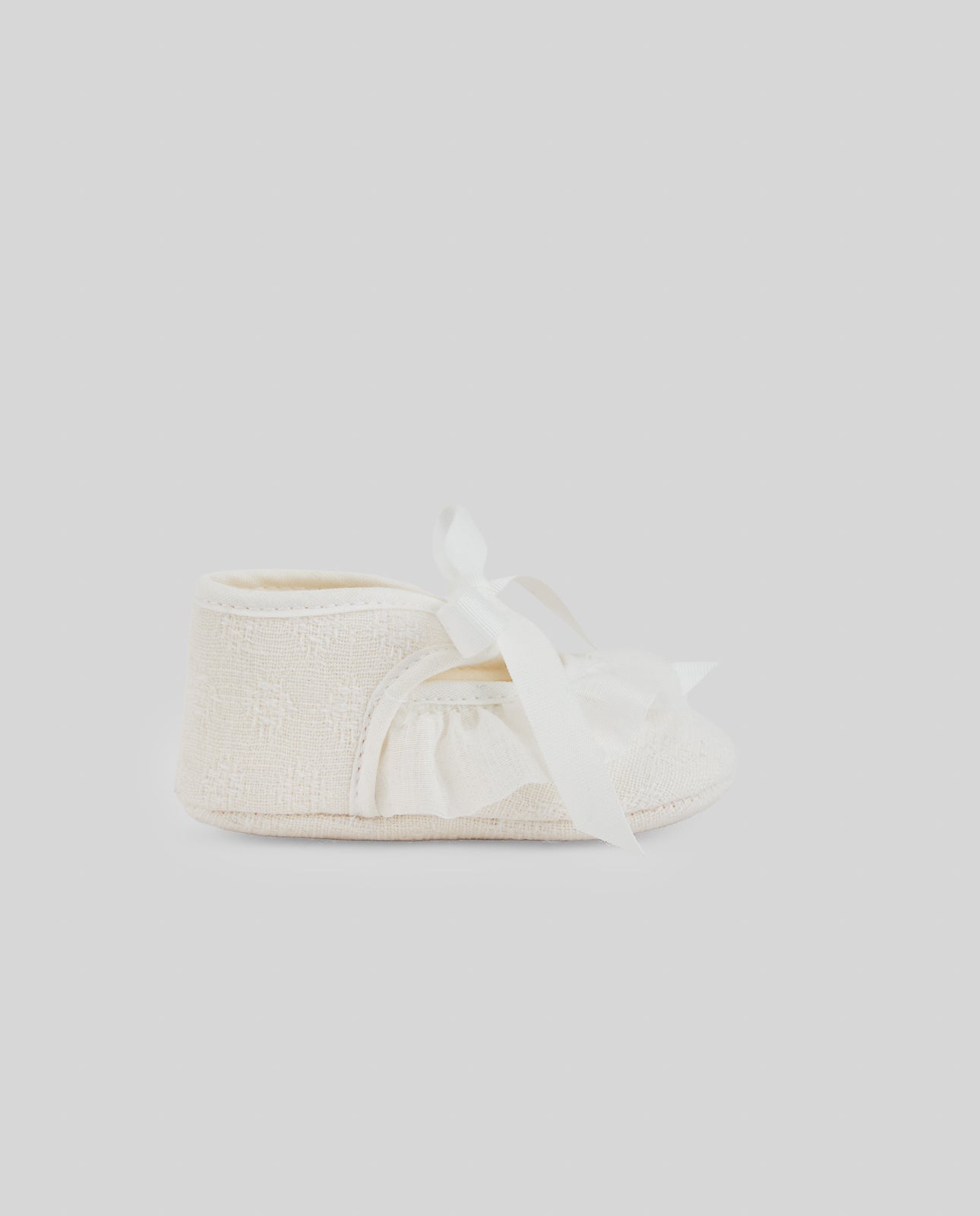 Zeremonielle Schuhe ESENCIAL