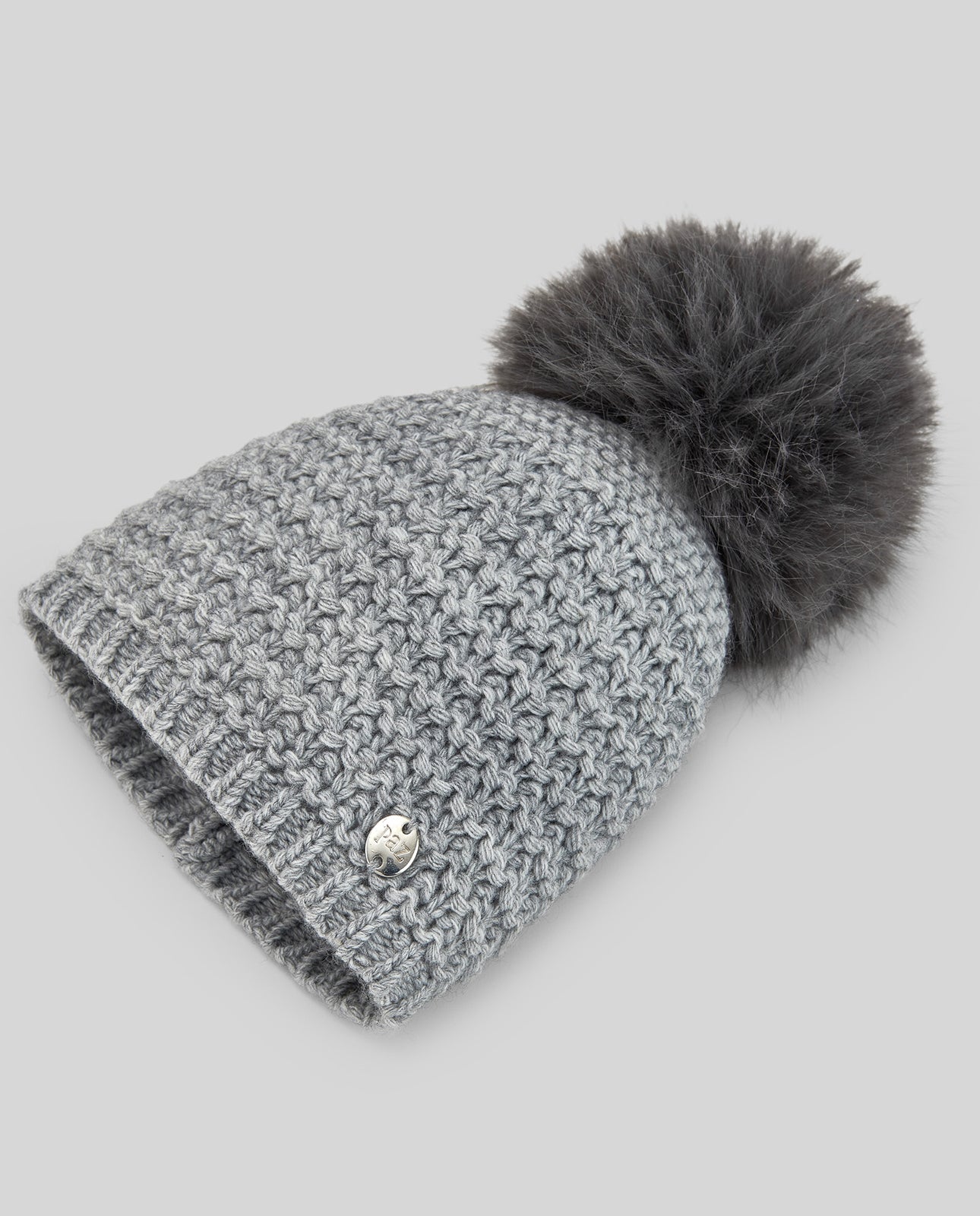 Berretto con pompon "ESENCIAL"