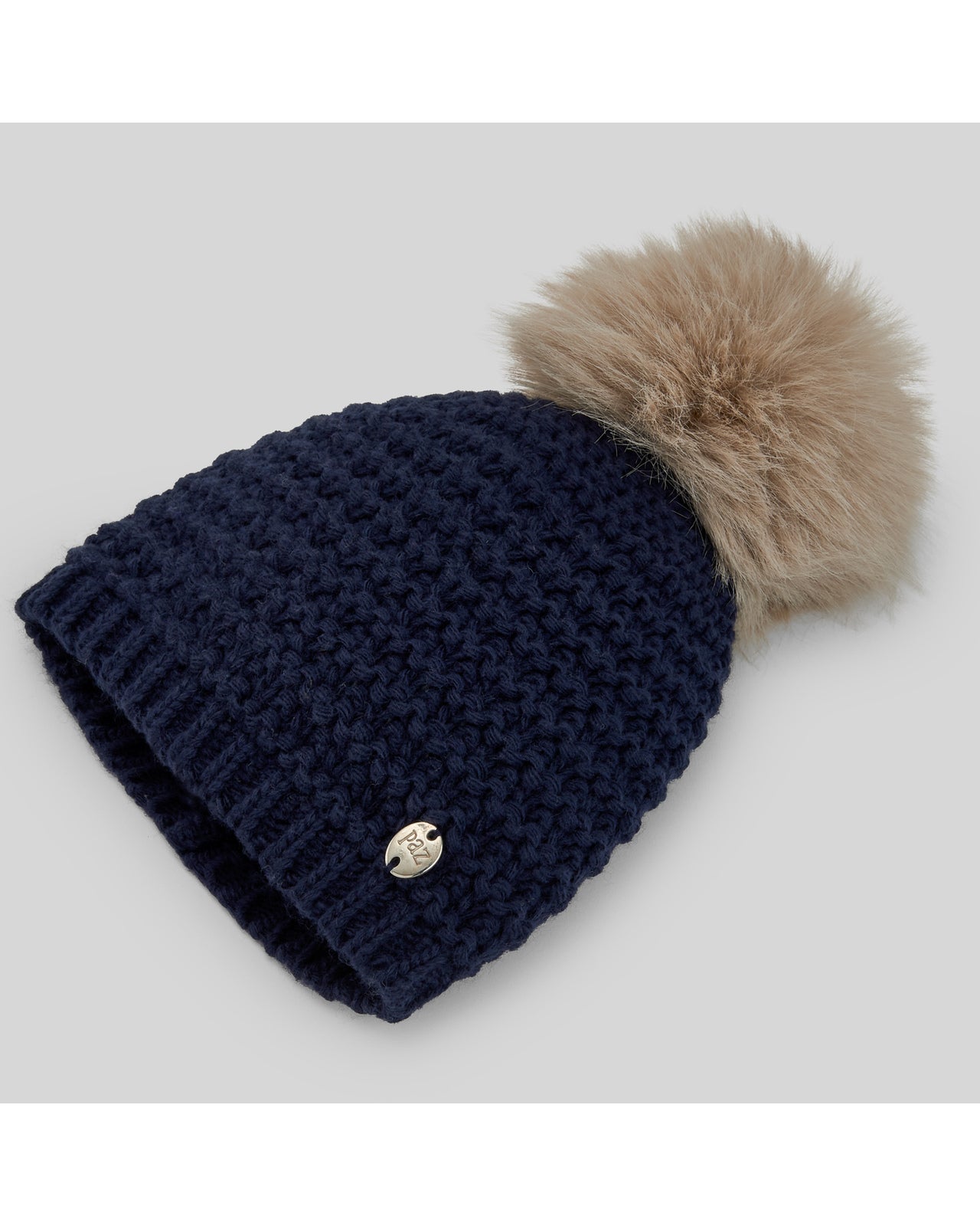 Gorro con pompón ESENCIAL