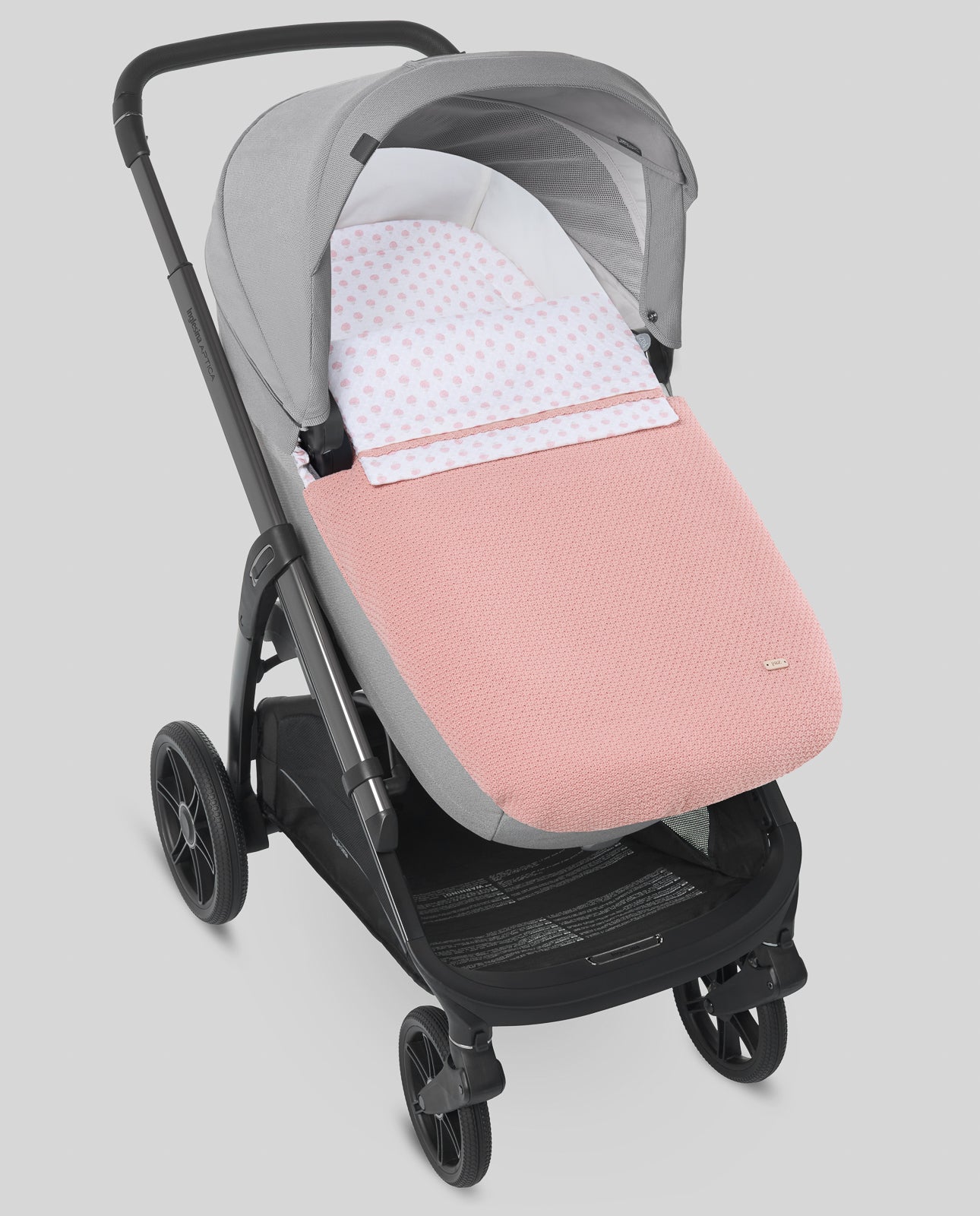 Set chancelière poussette + sac de base PRAVIA