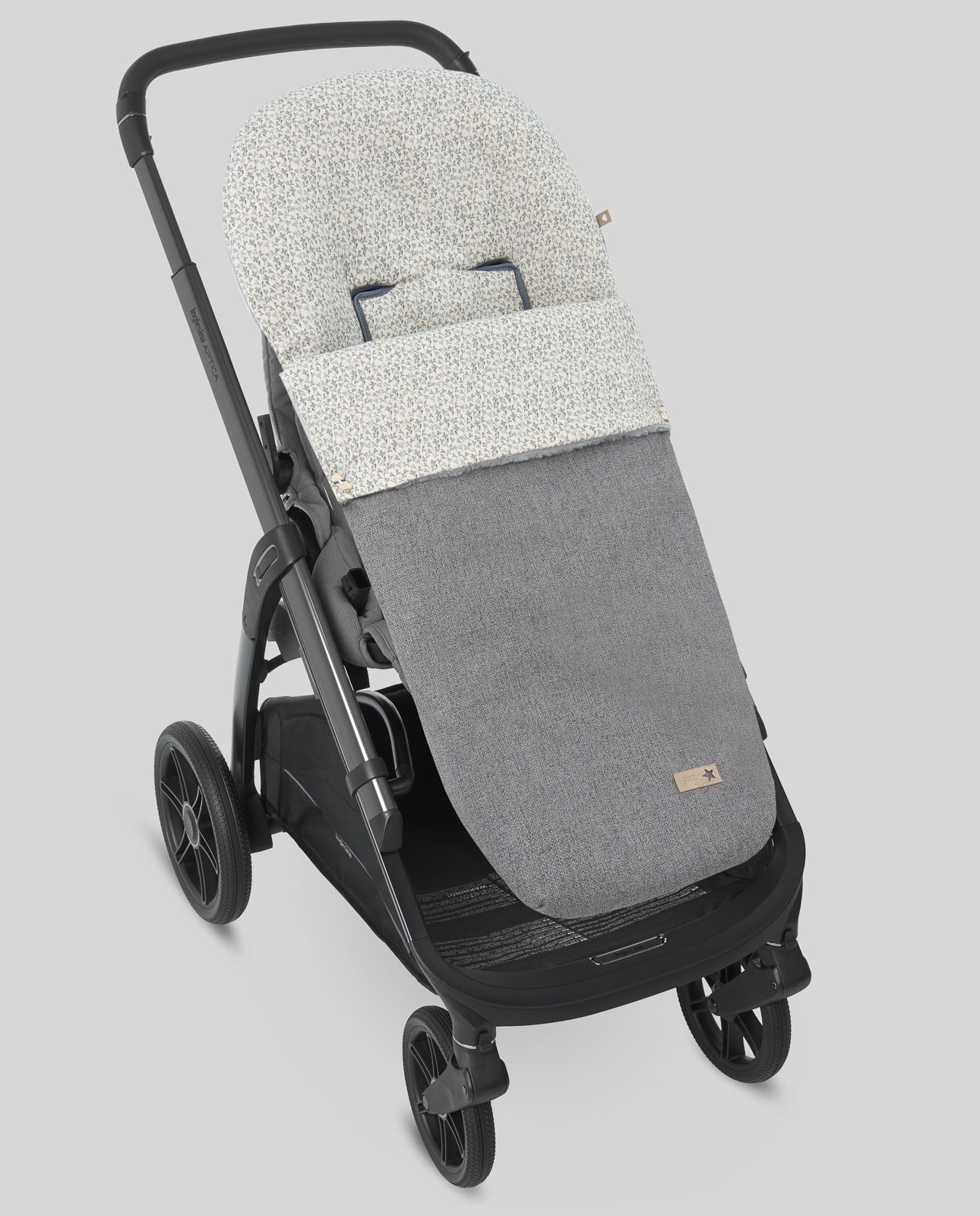 Universal footmuff LIRIO