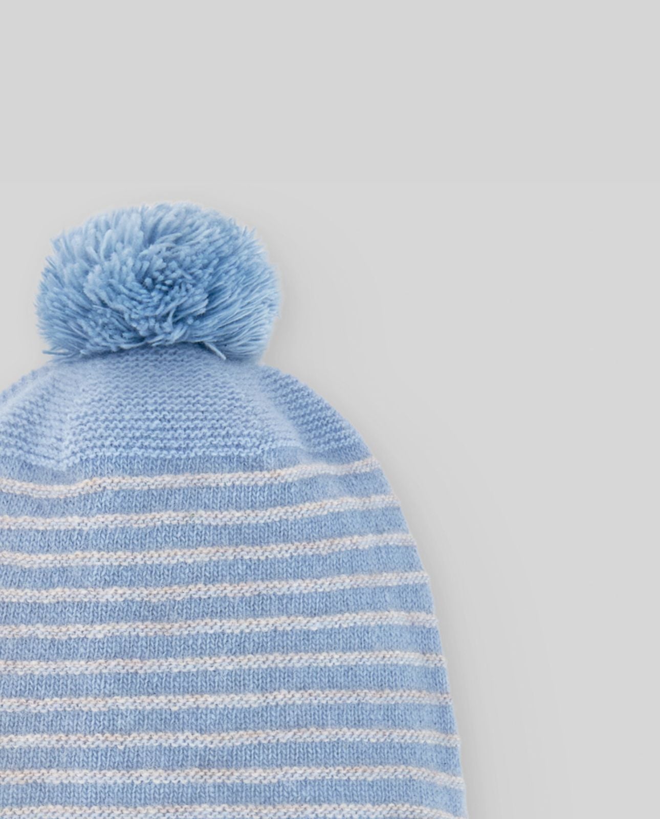 Hat "ESSENTIA"